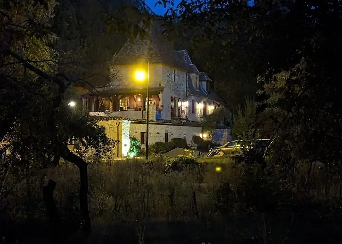 Im Herzen Des Perigord Noir In Der Naehe Von Limeuil By Interhome Сasa de vacaciones Urval